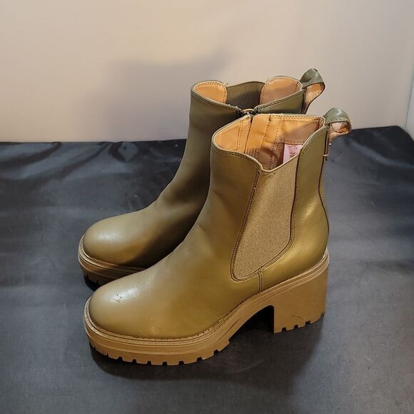BRAND NEW SAM & LIBBY  WOMEN'  CHELSEA BOOTS - Picture 6 of 15